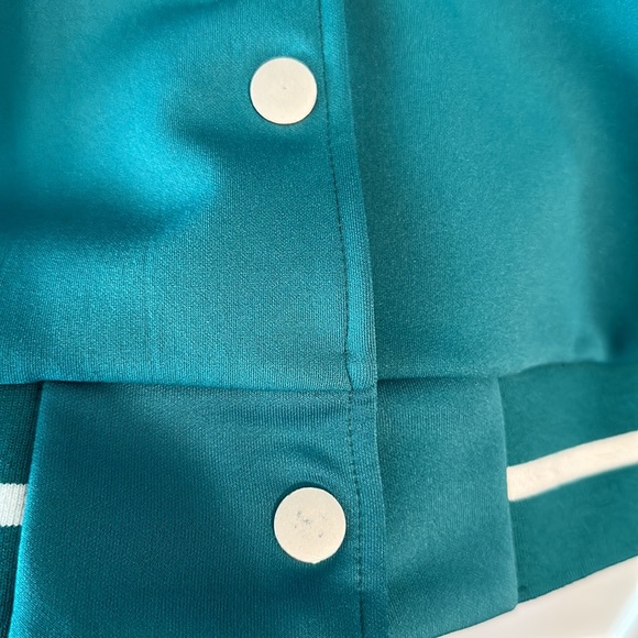 Shein Curve Snap Button Green and White Letterman B Varsity Vest Size 4X - Picture 5 of 7